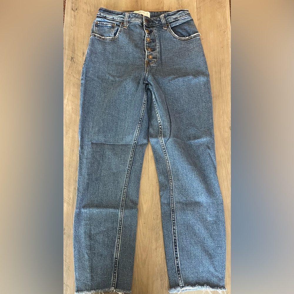 Abercrombie & Fitch Curve Love jeans